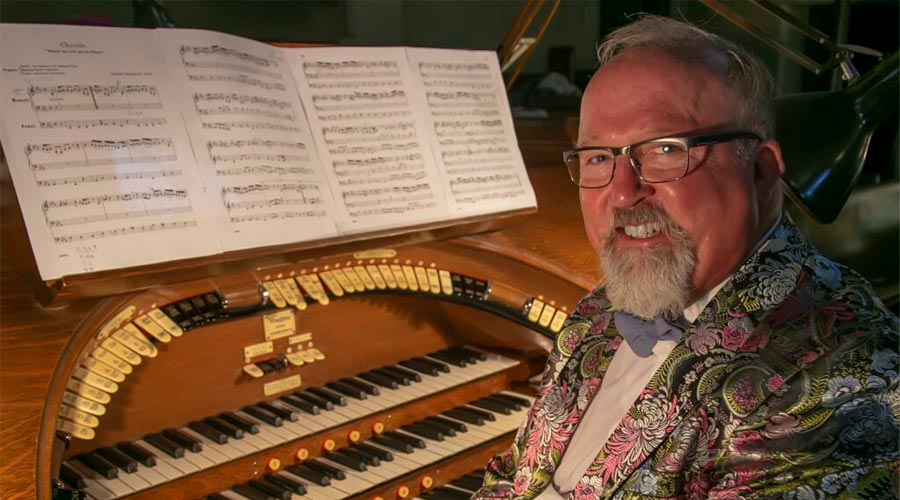 Holiday programs include two free, noontime concerts