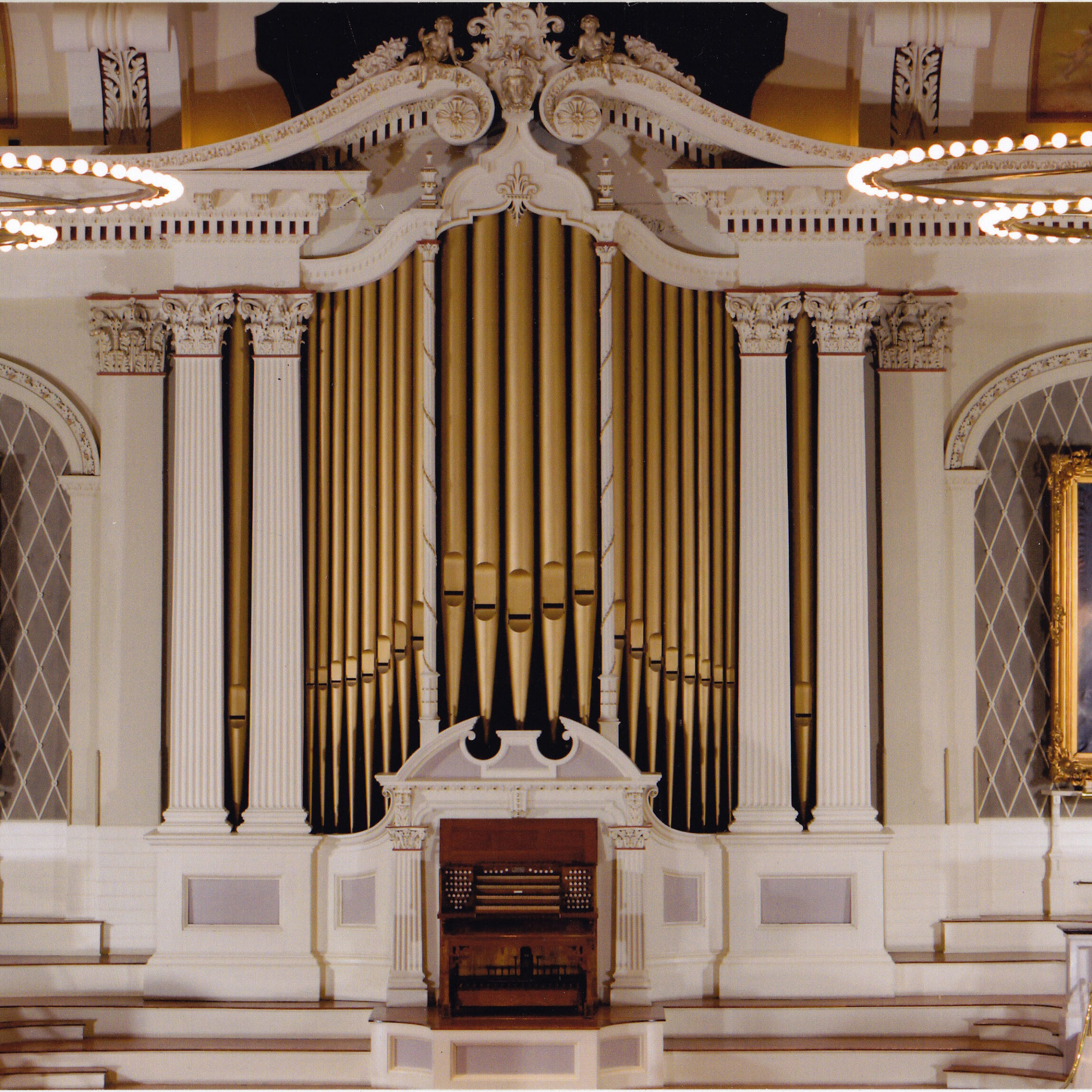 Arch Organ MHW